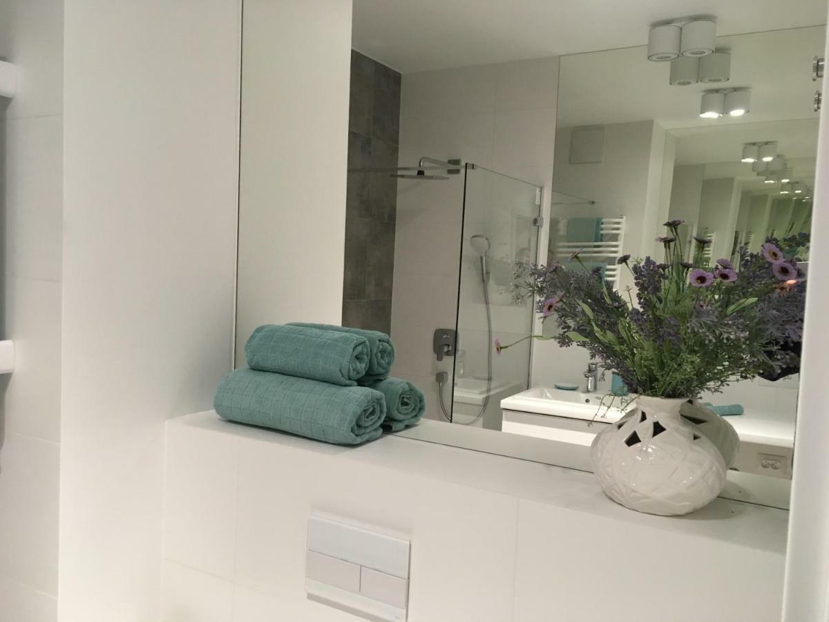 Apartment In The Gantry Hall - W19 كراكوفيا المظهر الخارجي الصورة
