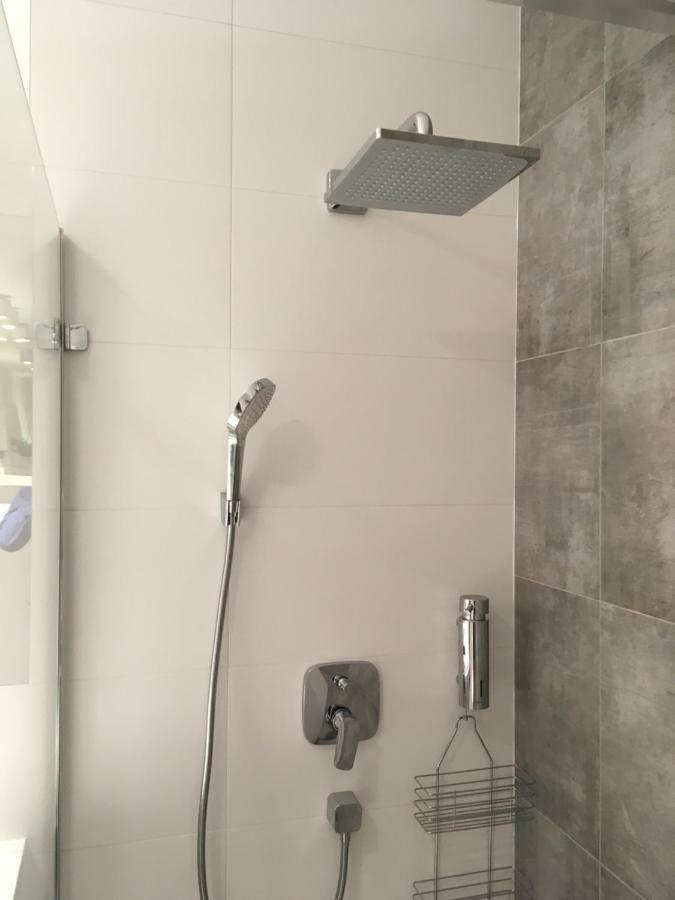 Apartment In The Gantry Hall - W19 كراكوفيا المظهر الخارجي الصورة